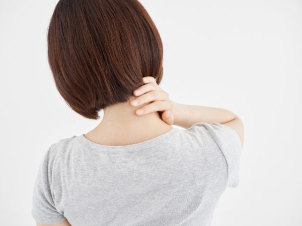 首の痛みと可動域制限（寝違え）に対して頸部刺鍼が著効した例